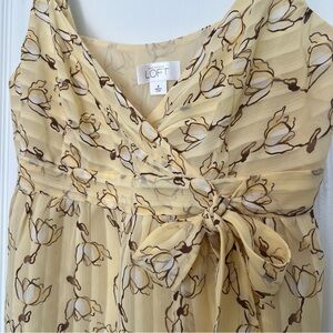 LOFT Pale Yellow Floral V-Neck Tank Blouse with Tie Waist Chiffon Bow Feminine